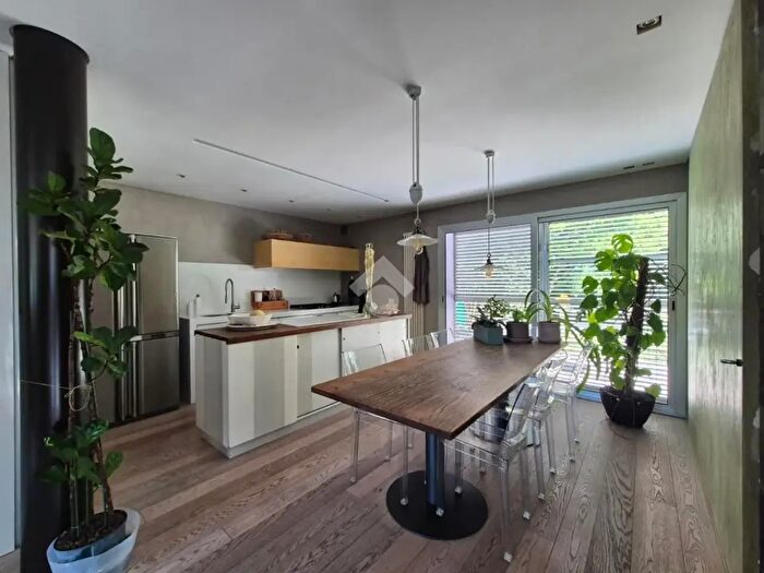 Casa con 5 locali in vendita in Via Piave, Villorba