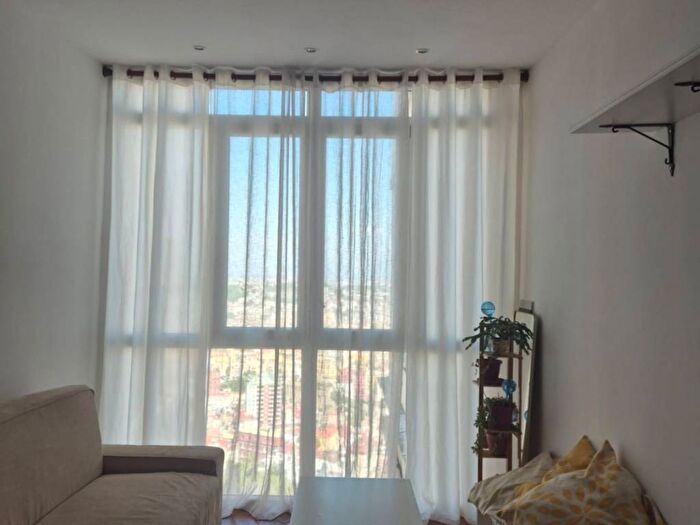 Appartamento bilocale in affitto in Via Tito Angelini, Vomero, Napoli