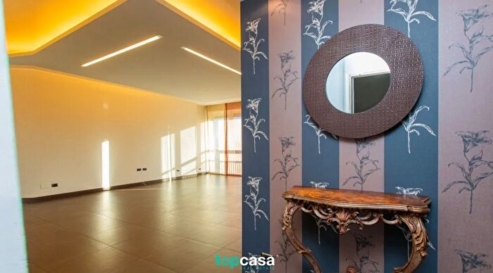 Appartamento quadrilocale in vendita in Piazza Trento E Trieste San Giovanni Busto Arsizio Varese Lombardia Italia, Busto Arsizio