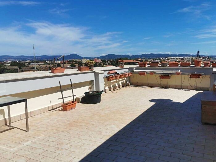 Appartamento monolocale in affitto in Viale Italia, Centro, Ladispoli