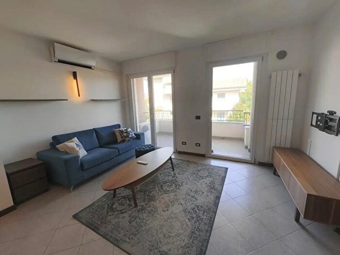 Appartamento trilocale in affitto in Via Bergamo, Cassina De' Pecchi
