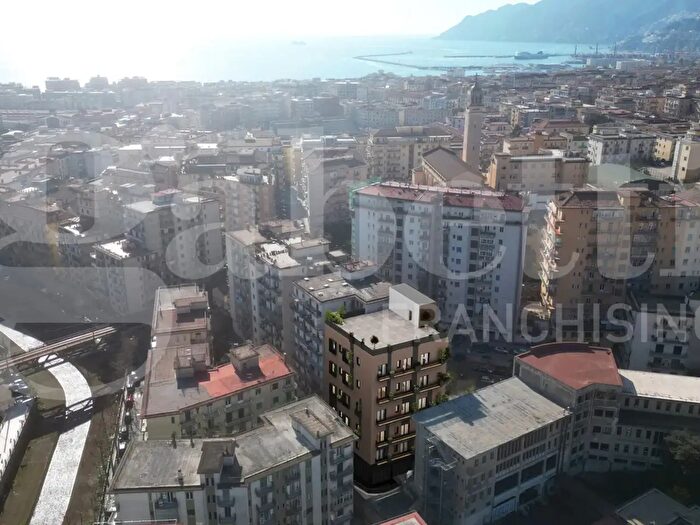 Appartamento bilocale in vendita in Via Paolo Vocca, Salerno