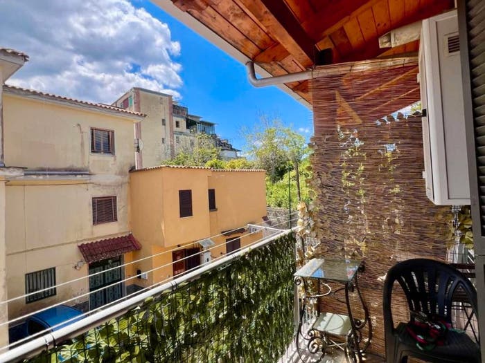 Appartamento trilocale in affitto in Via Comunale Margherita, Chiaiano, Napoli
