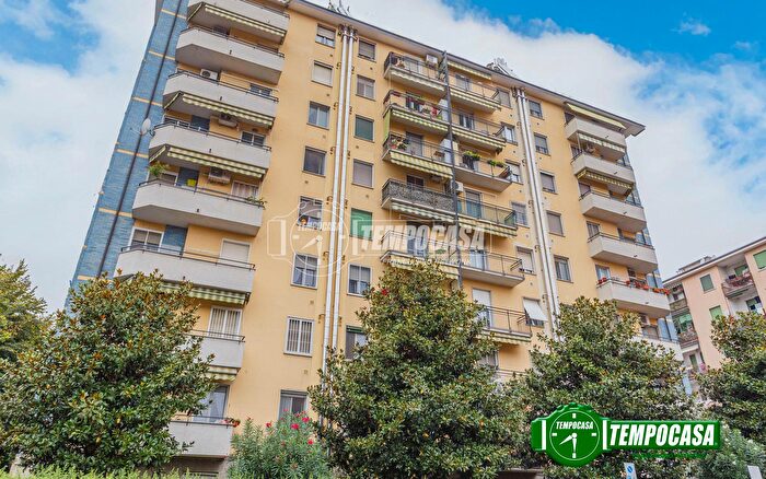 Appartamento bilocale in vendita in Via VIII Maggio, Corsico