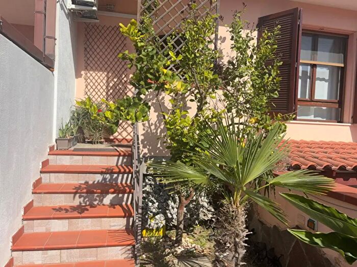 Casa con 7 locali in vendita in Via Monte Gran Sasso, Selargius