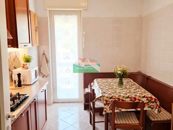 Appartamento con 5 locali in affitto in Viale Enrico Mattei, Ravenna