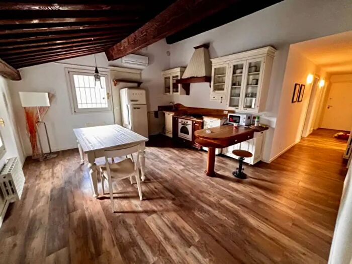 Appartamento trilocale in vendita in Corso Vittorio Emanuele II, Padova
