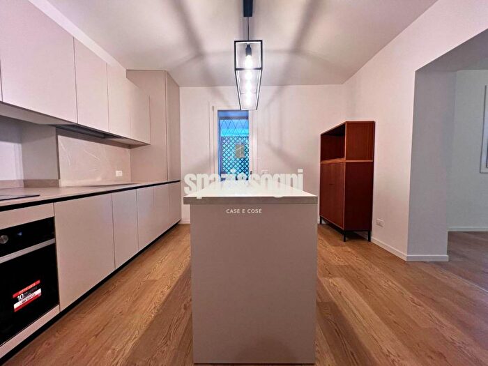 Appartamento con 6 locali in affitto in Monte Berico, Vicenza