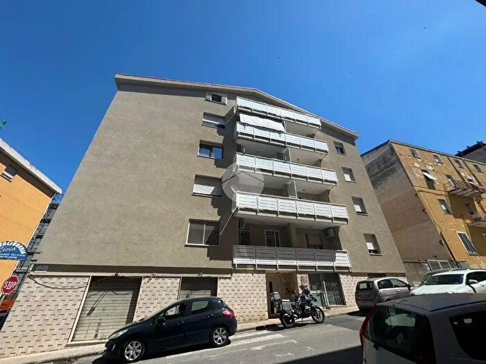 Appartamento trilocale in vendita in Via Florinas, Sassari