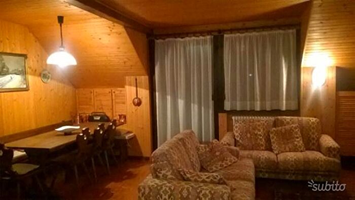 Appartamento quadrilocale in vendita in Teglio