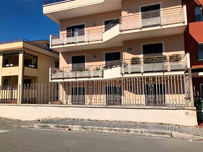 Appartamento quadrilocale in affitto in Via Casa Manzo, Irno Brignano, Salerno
