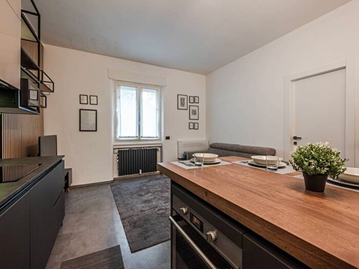 Appartamento trilocale in affitto in Via Generale Giuseppe Govone, Ghisolfa Mac Mahon, Milano