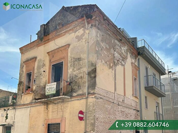 Casa trilocale in vendita in Via Basilicata, San Severo