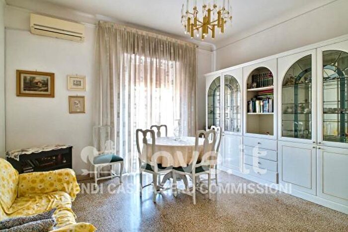 Appartamento bilocale in vendita in Via Zara, Taranto