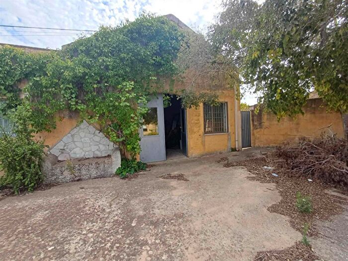 Appartamento con 5 locali in vendita in Contrada Sturiano, Marsala