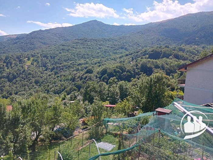 Appartamento trilocale in vendita in Via Case Rughet, Corio