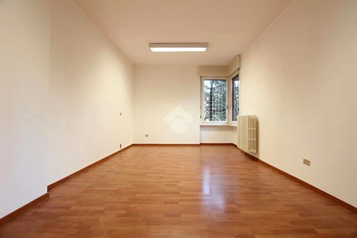 Appartamento con 7 locali in vendita in Strada Anulare Torre, Segrate