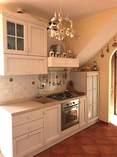 Appartamento trilocale in vendita in Via Atrani, Fiumicino