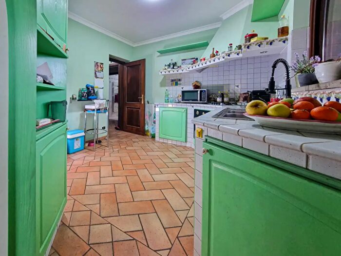 Casa con 5 locali in vendita in Via Porta di Giove, Fabrica Di Roma