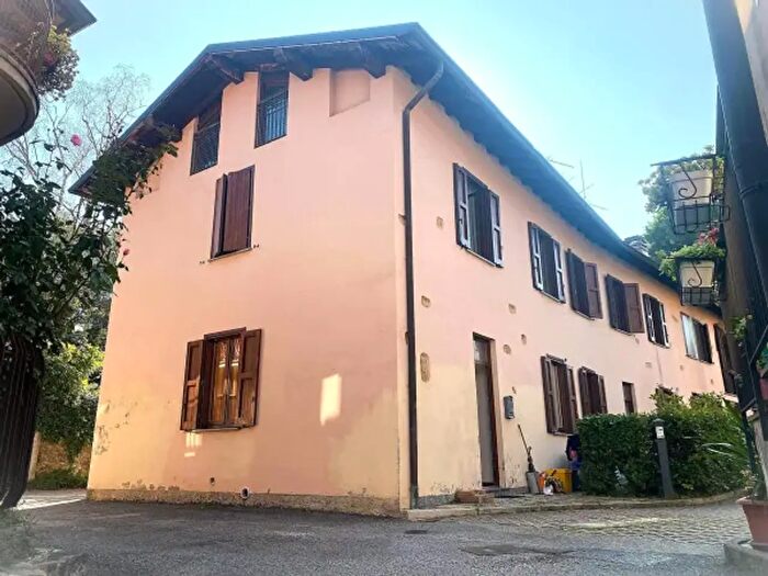 Casa trilocale in vendita in Via Riccardo Brambilla, Calco