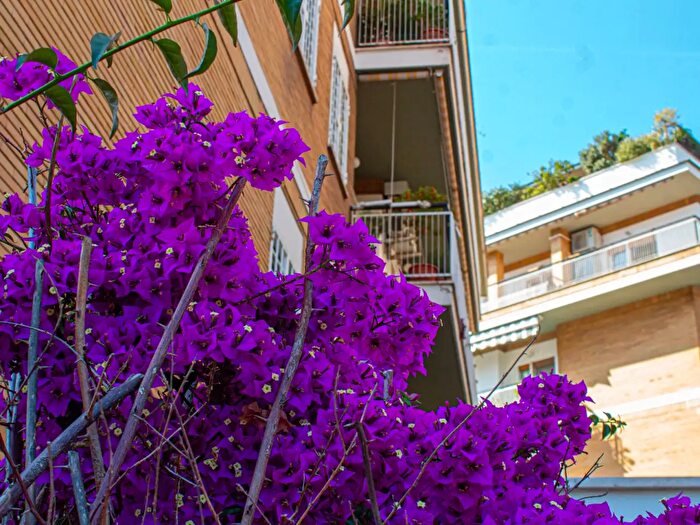 Appartamento trilocale in vendita in Roma