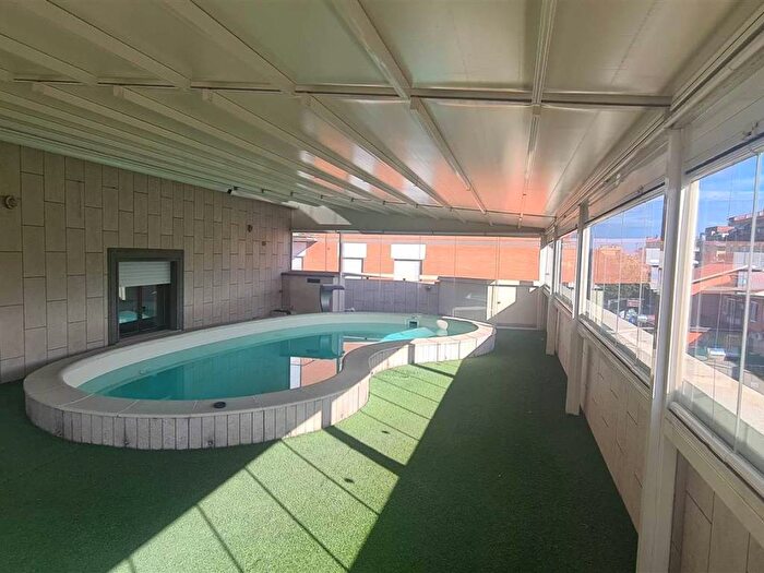 Appartamento con 6 locali in affitto in VIA DI MORENA, Ciampino