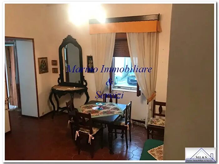 Casa con 8 locali in vendita in Via Pietro Nenni, Pastorano