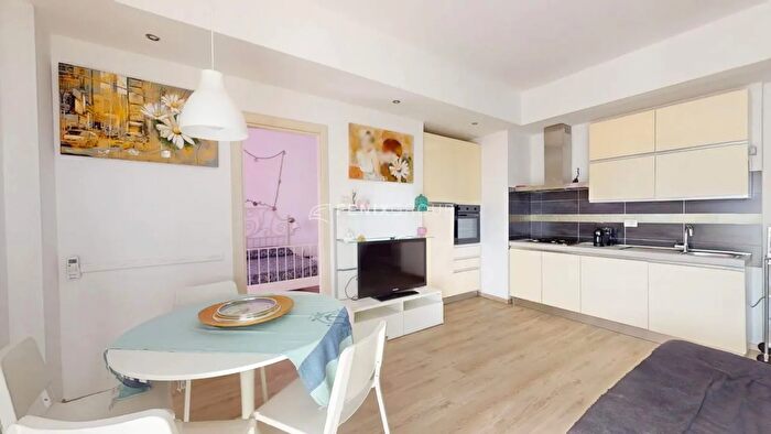 Appartamento trilocale in vendita in Via Mentana, San Benedetto Del Tronto