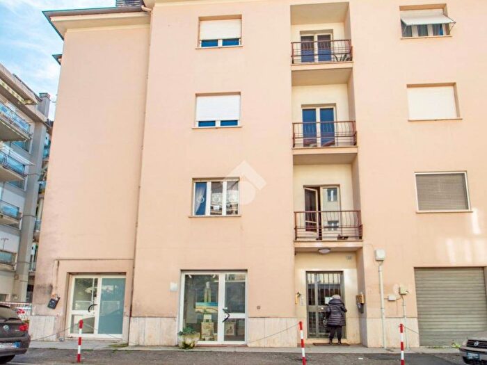 Appartamento monolocale in affitto in Via Paolessi, Rieti