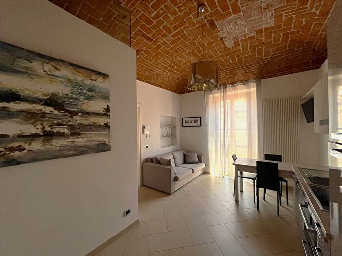 Appartamento bilocale in affitto in Via Dolores Bello, Centro Storico, Novara