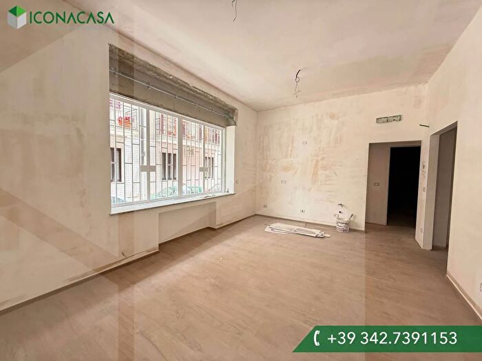 Casa trilocale in vendita in Via Rogadeo, Bitonto