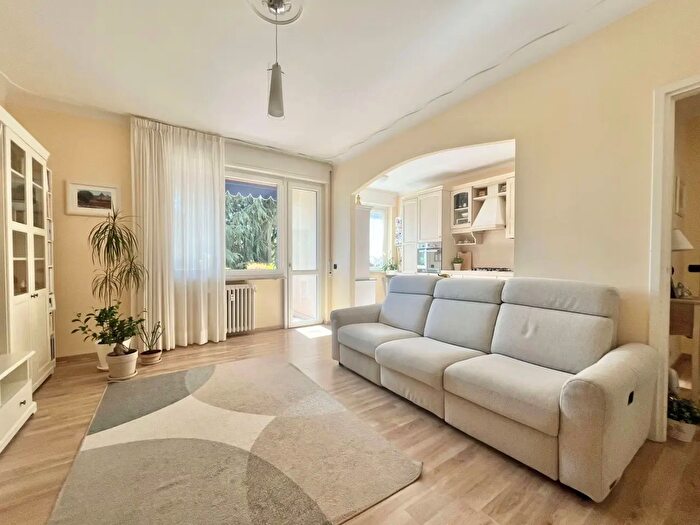 Appartamento trilocale in vendita in Viale San Giuseppe, Verbania