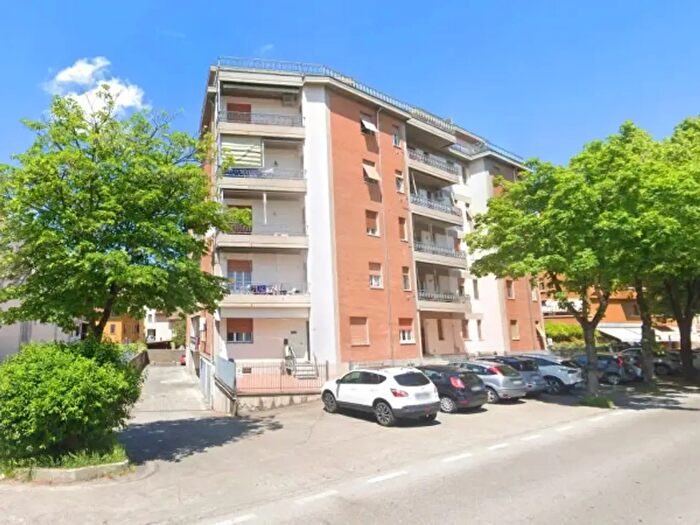 Appartamento trilocale in vendita in Via Roma, Langhirano