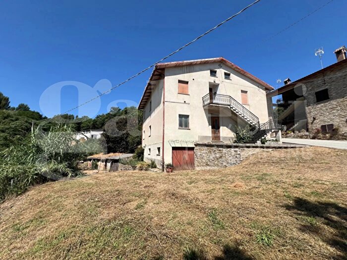 Casa con 5 locali in vendita in Nerbisci, Gubbio