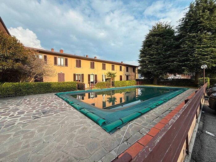 Appartamento trilocale in affitto in Via Guglielmo Marconi, Paratico