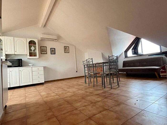 Casa bilocale in affitto in Via Spogliatore, Centro, Vibo Valentia