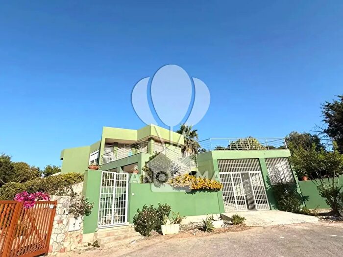Casa con 10 locali in vendita in Via Andromeda, Alcamo