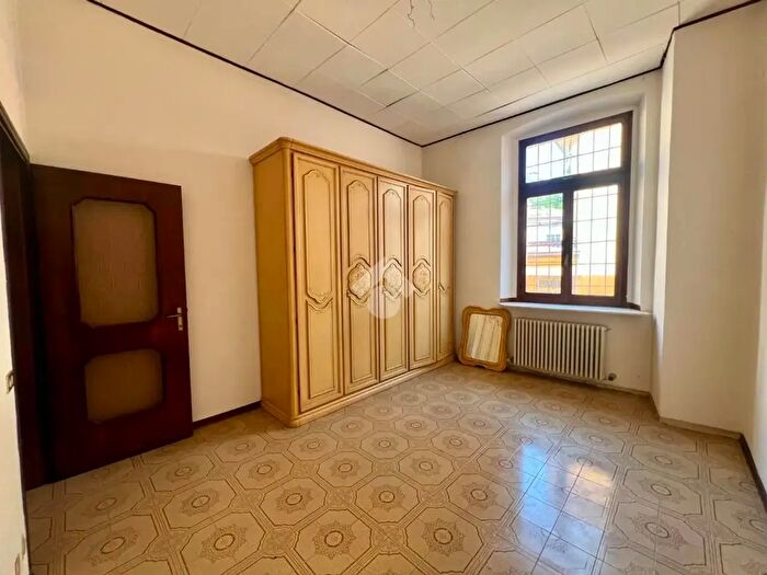 Appartamento trilocale in vendita in Via Gelmi, Gazzaniga