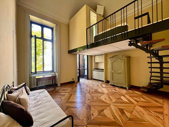 Appartamento monolocale in affitto in Piazza Maria Teresa, Via della Rocca, Torino
