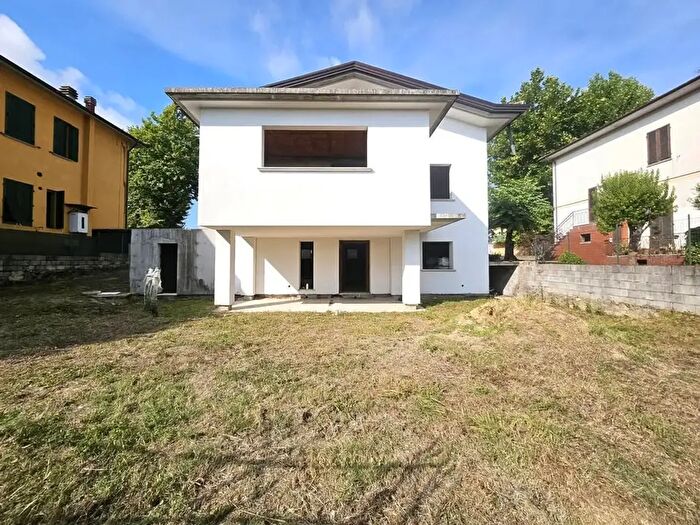 Casa quadrilocale in vendita in San Miniato