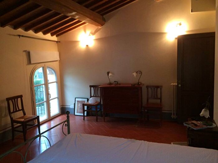 Appartamento con 5 locali in affitto in via don minzoni, Centro, Calci