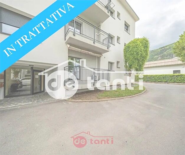 Appartamento trilocale in vendita in Via Erbosta Talamona So, Talamona