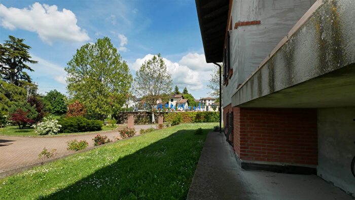 Case in Vendita e in Affitto - 3