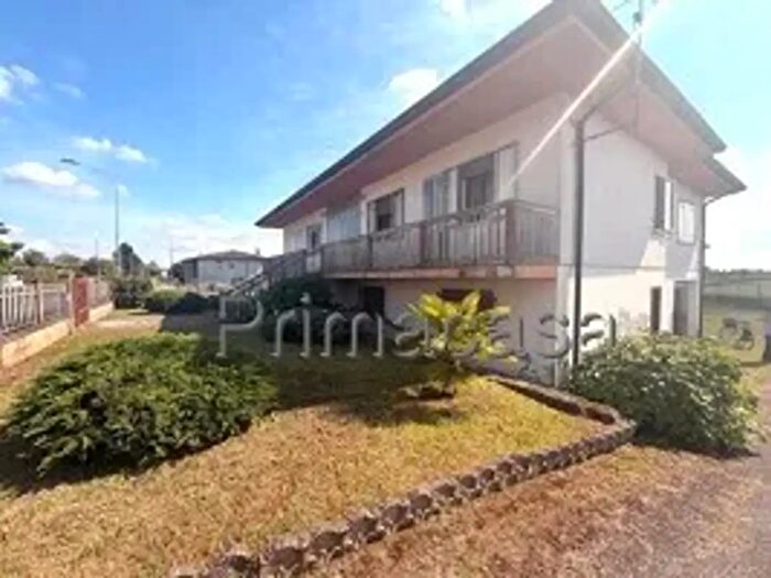 Casa con 5 locali in vendita in Corso della Vittoria, Legnago
