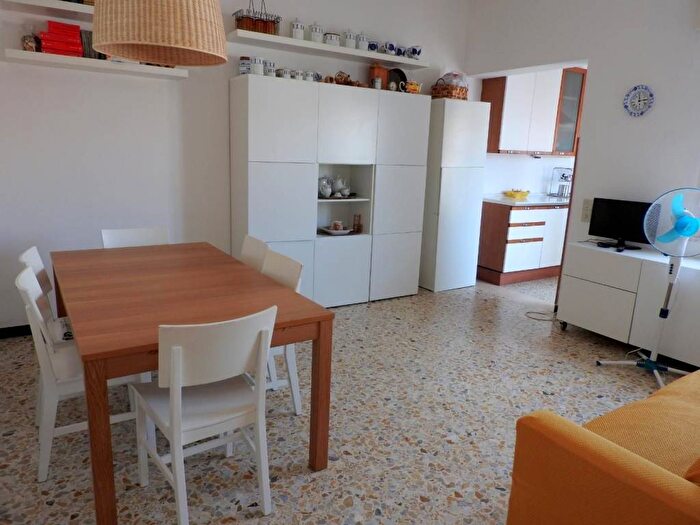 Appartamento bilocale in affitto in Via Pietro Toselli, Marina di Cecina, Cecina