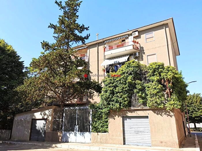 Appartamento quadrilocale in vendita in Viale Kennedy, Foggia