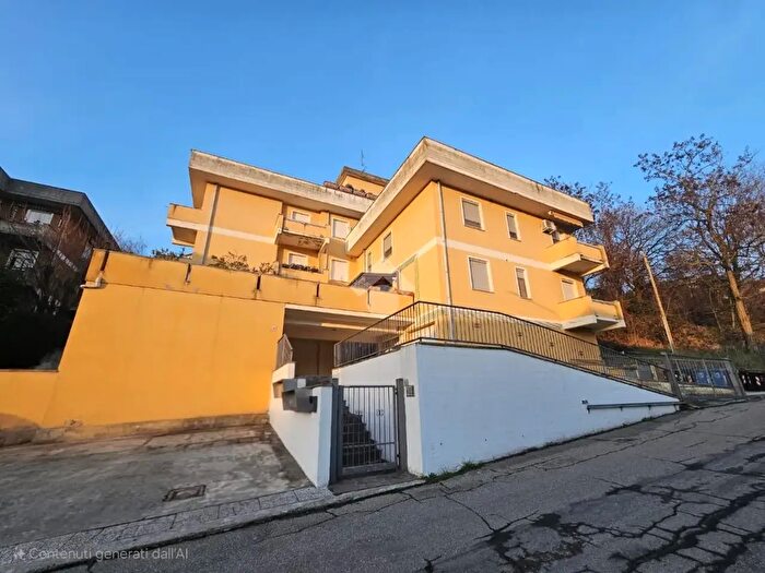 Appartamento trilocale in vendita in Via Cristoforo Colombo, Salsomaggiore Terme