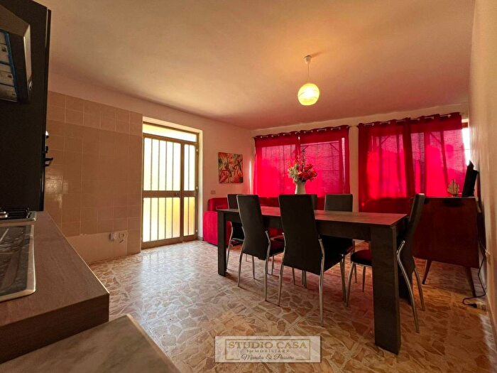 Appartamento trilocale in affitto in Via Martire della Foibe, Santa Maria, Castellabate