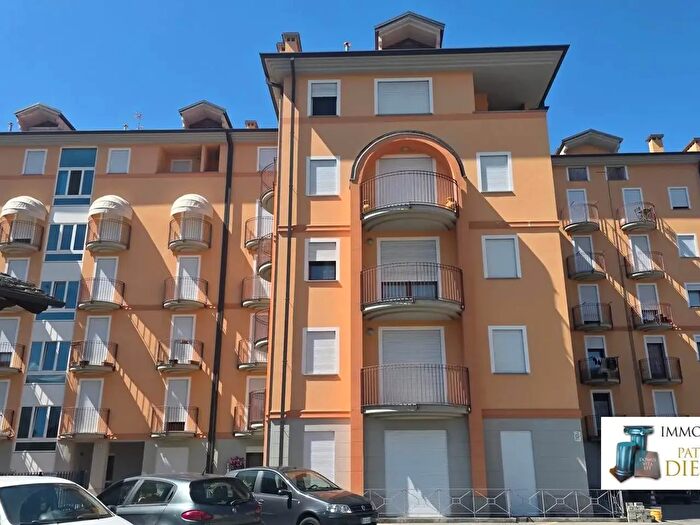 Appartamento bilocale in vendita in Via Garibaldi, Aosta