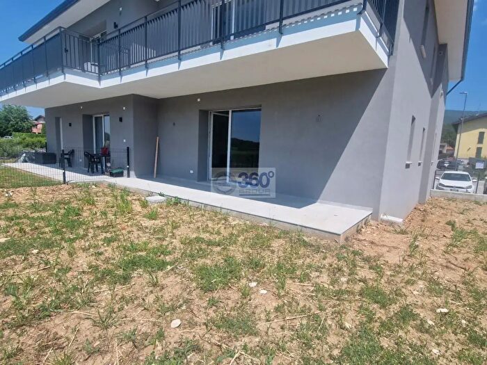 Appartamento quadrilocale in vendita in Via Villa, Monticelli Brusati